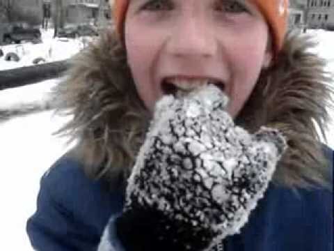 На фото сосед 13 лет . 