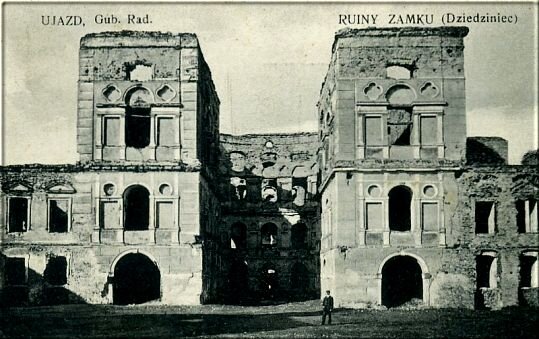 Руины замка в 1912 году