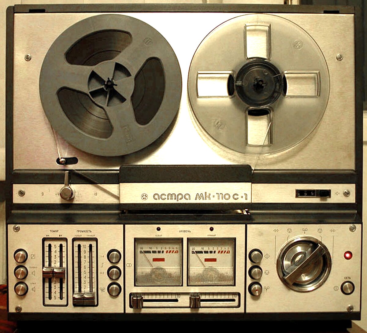 Аппарат ограничен размерами катушек!