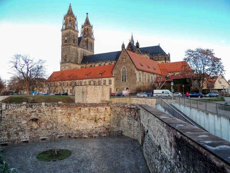   Город Магдебург, основанный почти 1200 лет назад, не является очень популярным туристическим объектом, но безусловно заслуживает особого внимания путешественников, интересующихся историей и...