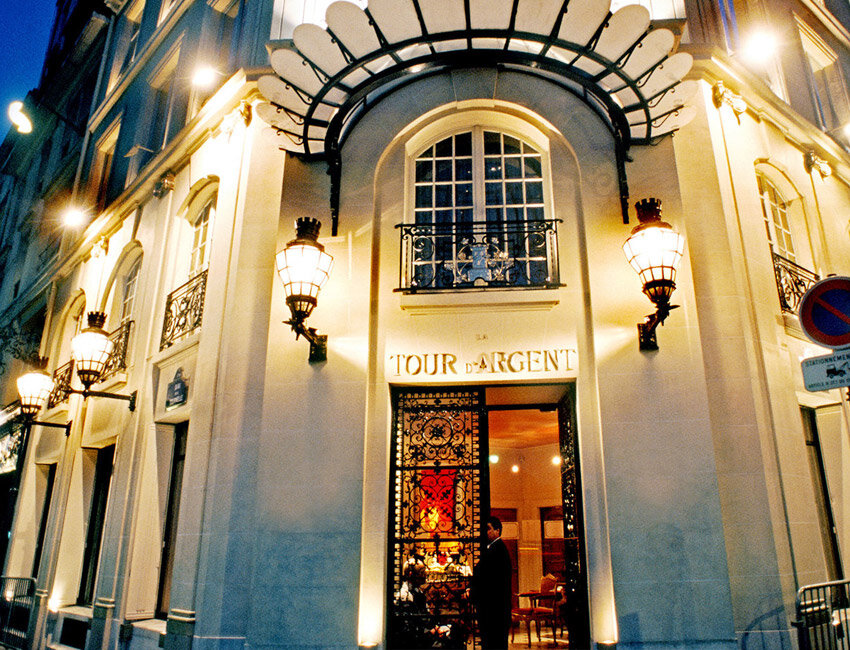 фото http://www.just-paris.ru/blog/magaziny-i-restorany/507-restaurant-la-tour-d-argent 