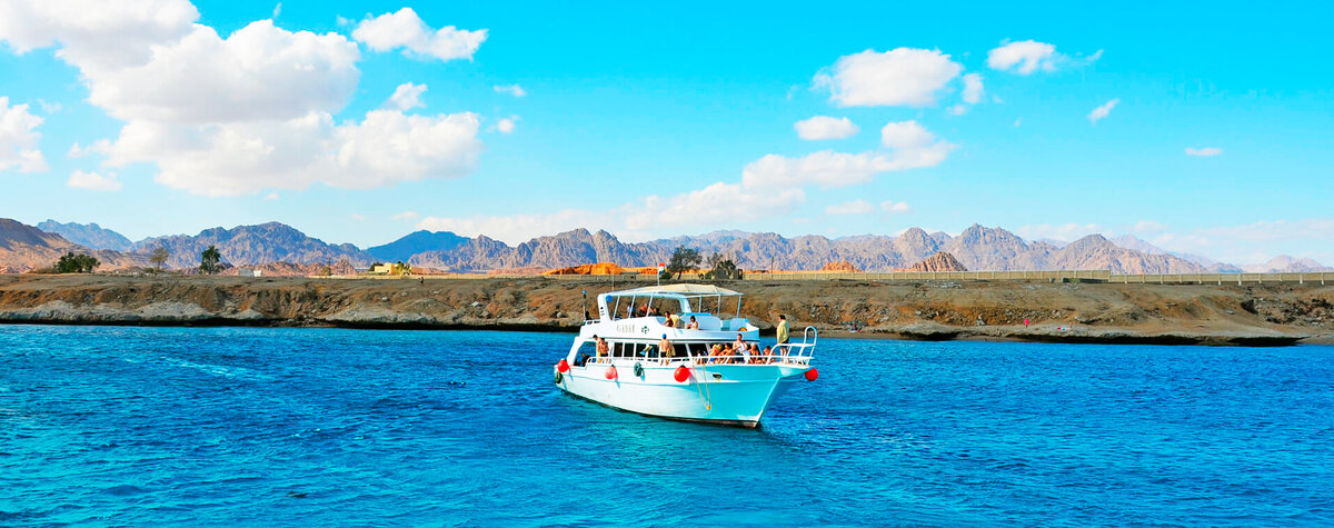 Прогулка на яхте! (фото с сайта www.marotours.ru).