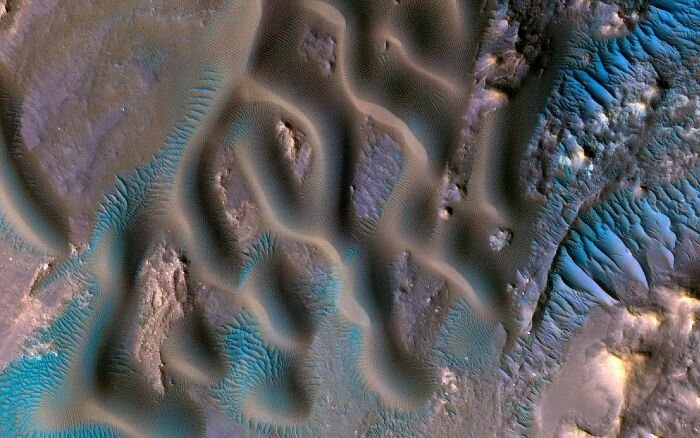   NASA/JPL-Caltech/University of Arizona