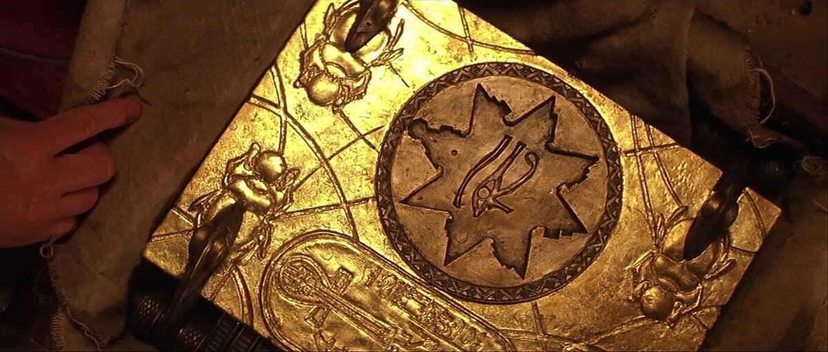 Фото с сайта: https://images.kinorium.com/movie/shot/109217/w1500_49007503.jpg