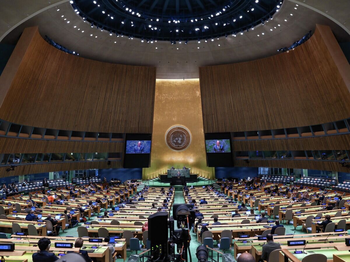    Министр иностранных дел РФ Сергей Лавров во время выступления на общеполитической дискуссиии в рамках 76-й сессии Генеральной Ассамблеи Организации Объединенных Наций (ООН) в Нью-Йорке© РИА Новости / Пресс-служба МИД РФ