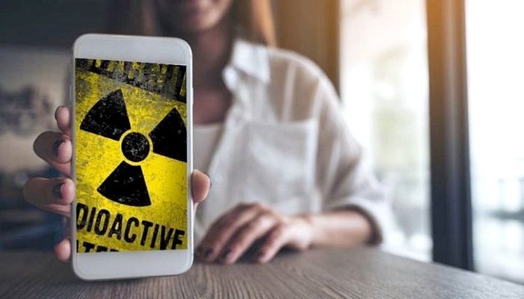 Электромагнитное излучение — это не то же самое, что радиация 