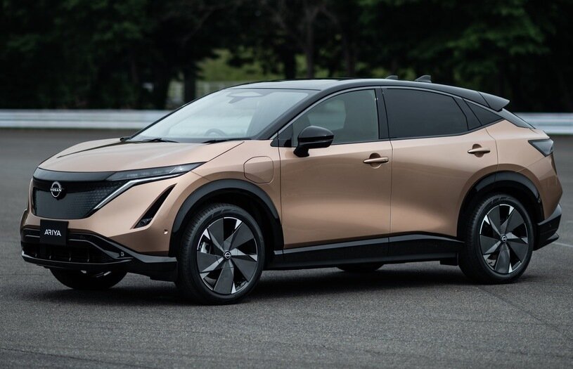                                                                        Первые фото Ниссан Ария