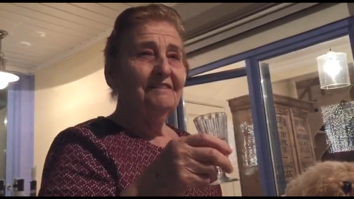 Сегодня моей бабушке исполнилось бы 92. Прочитайте мой рассказ о ней ...