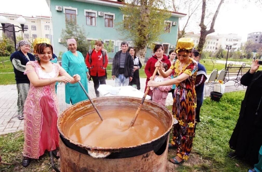 Навруз сумаляк. Навруз в узбекистане сумаляк. Сумаляк что это такое на что. Сумаляк нарисованный. Навруз сумаляк.