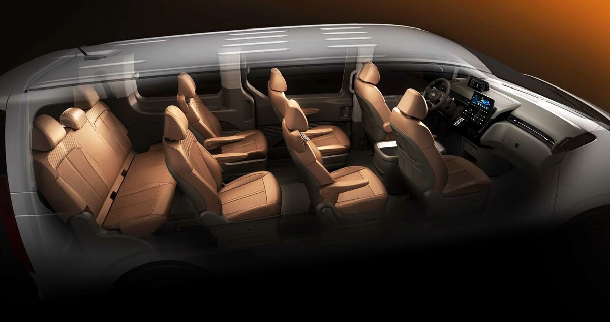 Интерьер Hyundai Staria, 2021-2022. Фото: hyundai.com