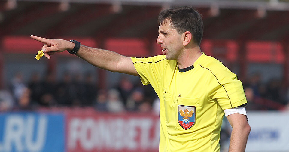 Как же хорош был еенит в этом сезоне при судействе Кукуяна 