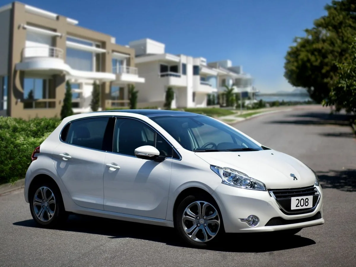 Peugeot 208