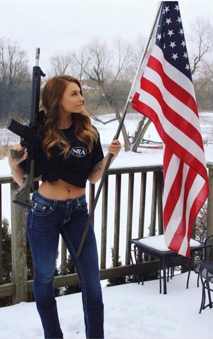 В США населению очень нужны патроны.