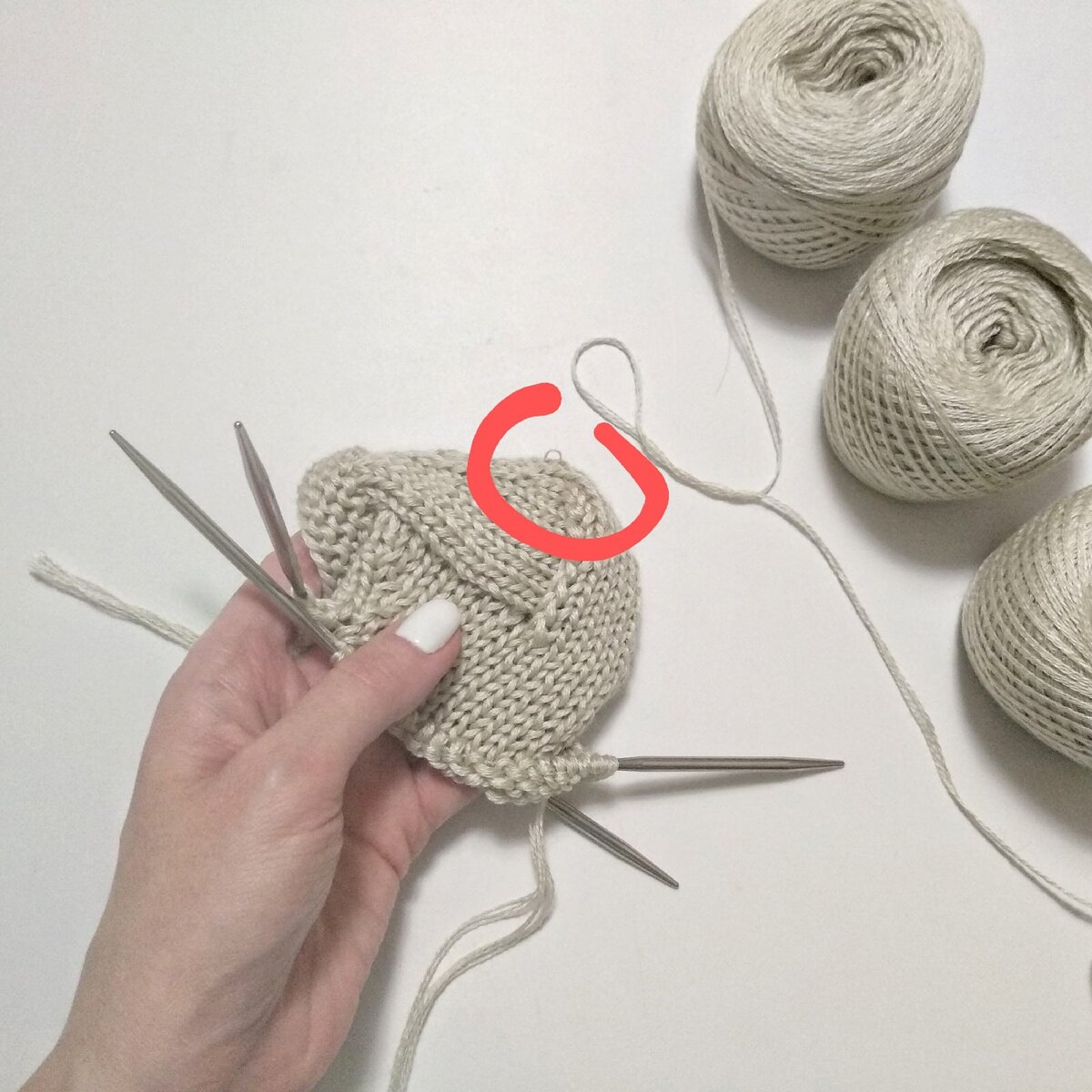 Петух на носке. Листайте