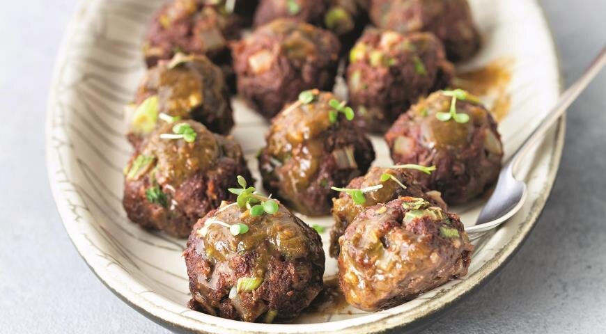 Больше рецептов тефтелей и фрикаделек см. на www.gastronom.ru