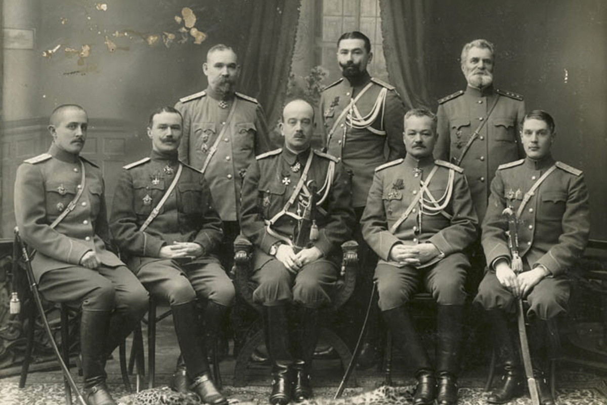 Группа офицеров Лейб-гвардии Атаманского полка