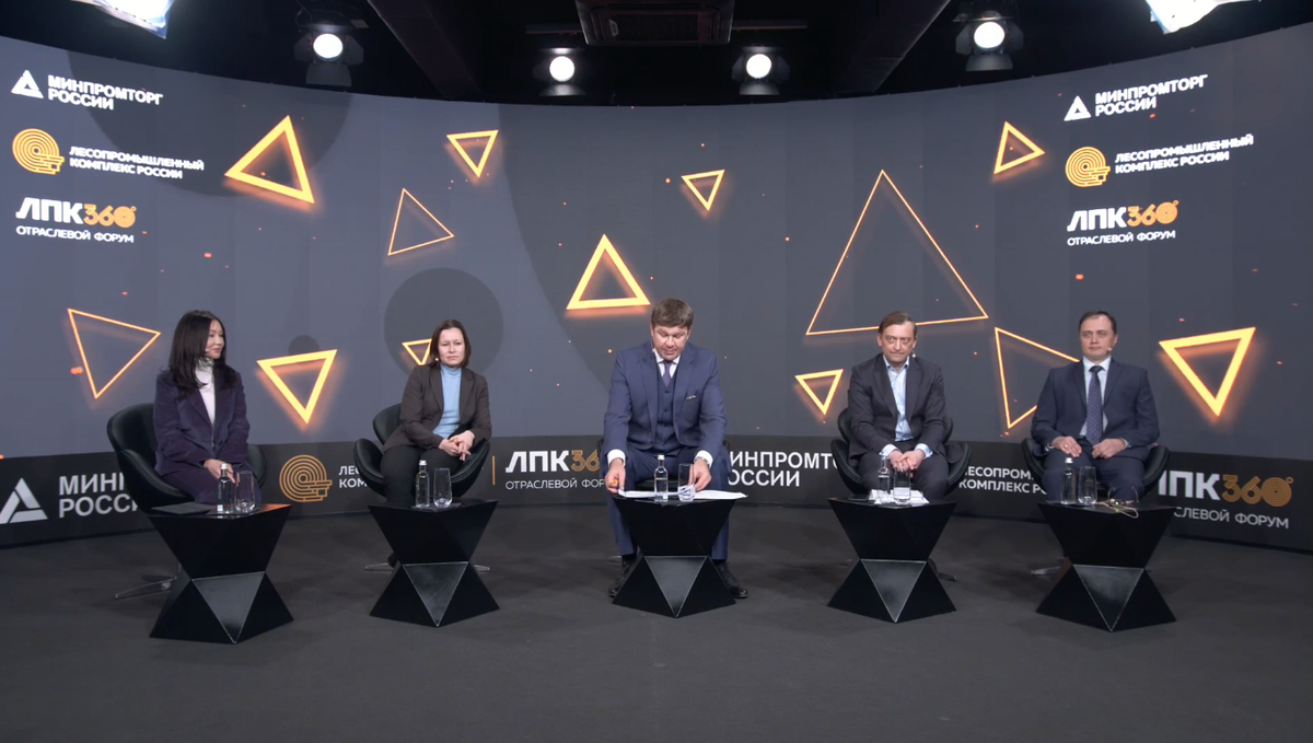 А.Б.Сбитнева, В.Г.Хмырова, Дмитрий Губерниев, Д.В.Руденко, Т.Р.Иртуганов / архив автора