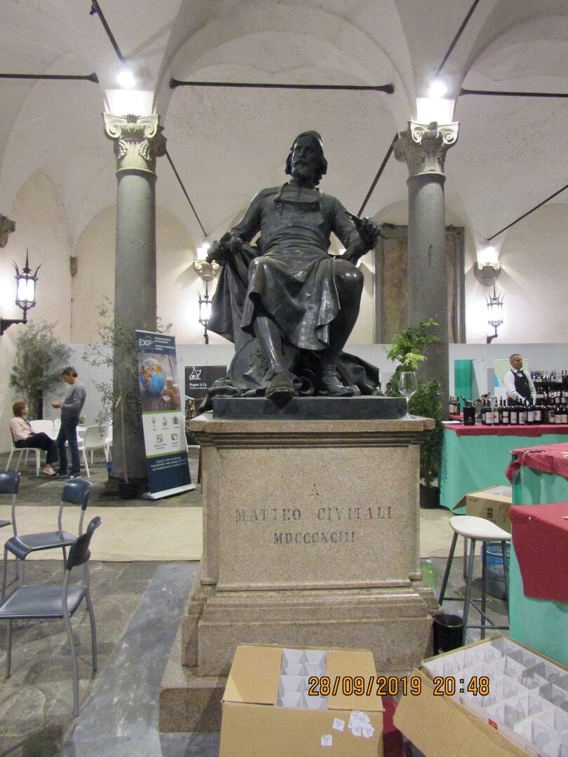 Маттео Чивиталли,гениальный архитектор XV века,во многом благодаря ему Лукка такая,какая есть!