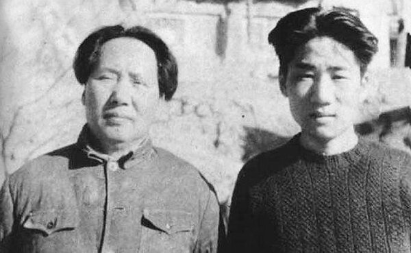 Отец и сын Мао.