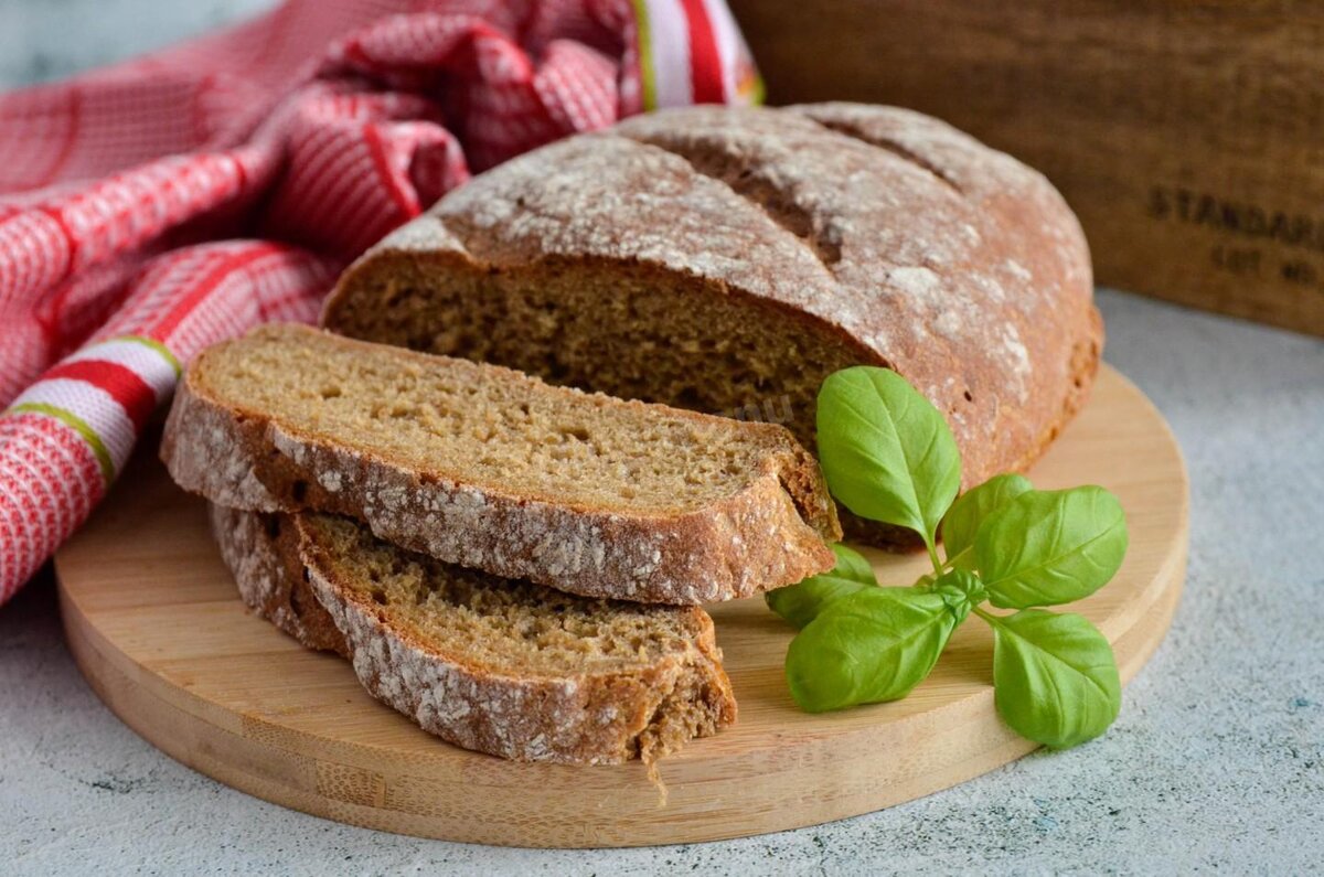 ЧЕРНЫЙ ХЛЕБ ИЗ РЖАНОЙ И ПШЕНИЧНОЙ МУКИ 🍞 В ДУХОВКЕ! | Простые и вкусные  рецепты от 1000.menu на Яндекс Дзен | Дзен