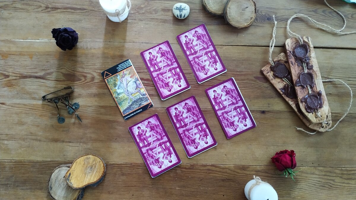 Гадание на Таро (Таролог)