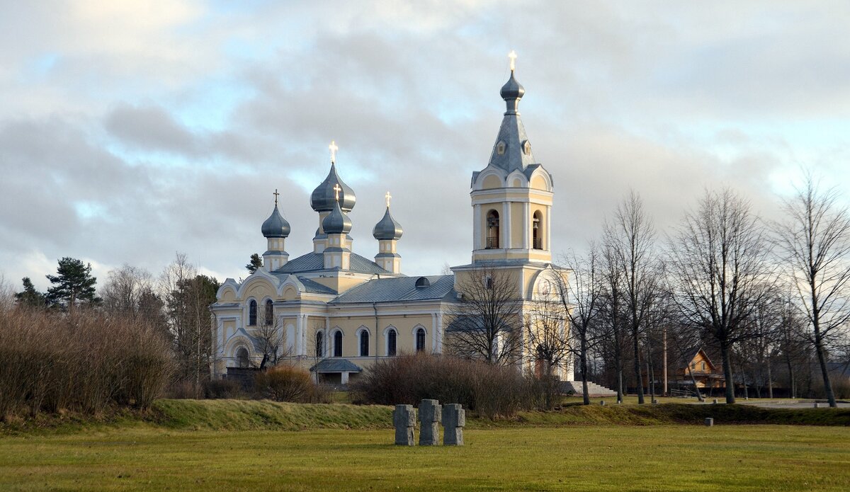 Церковь Успения Богородицы.