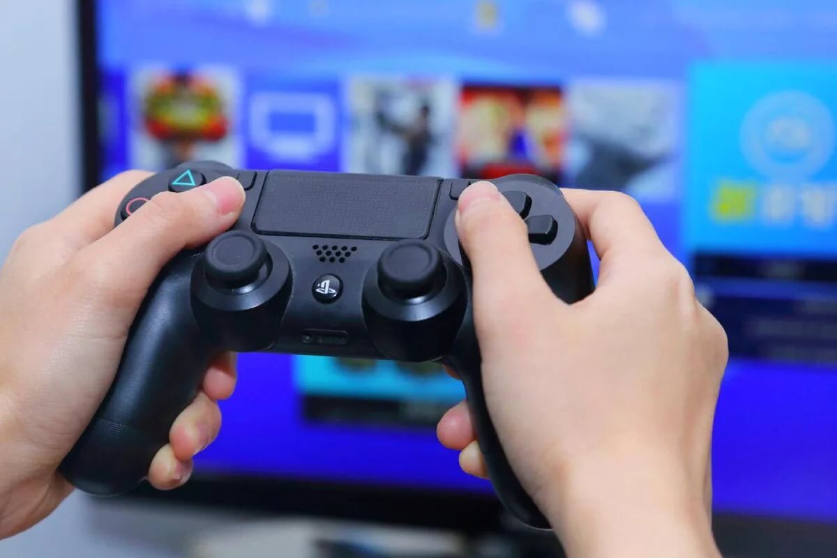 Игровых консолей много