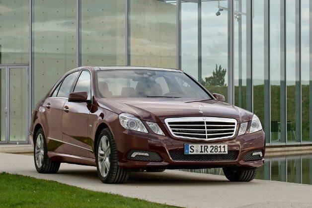 Mercedes-Торговая марка и одноимённая компания - производитель легковых автомобилей премиального класса, грузовых автомобилей