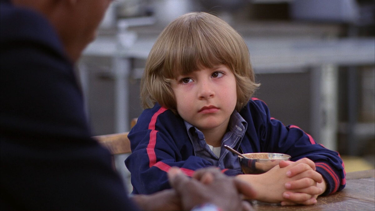 Кадр из фильма "Сияние". Источник фото: Яндекс.картинки