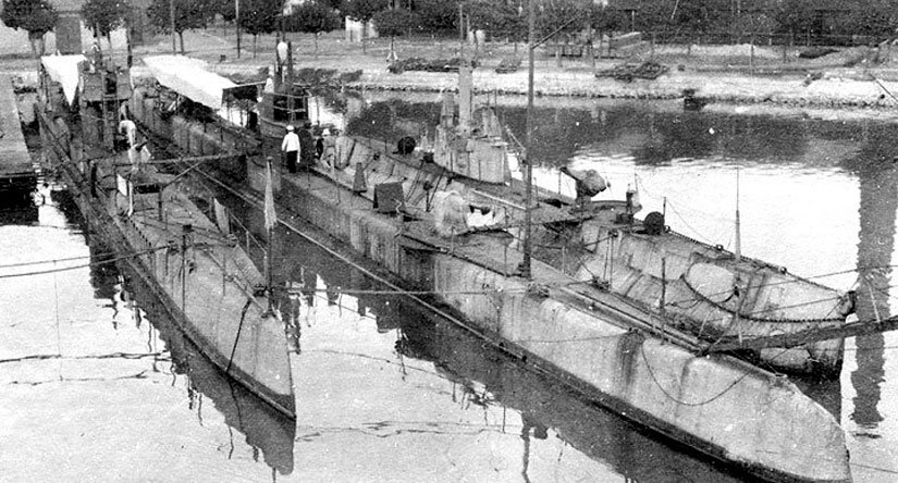 Русские подлодки в Бизерте. 1920 год