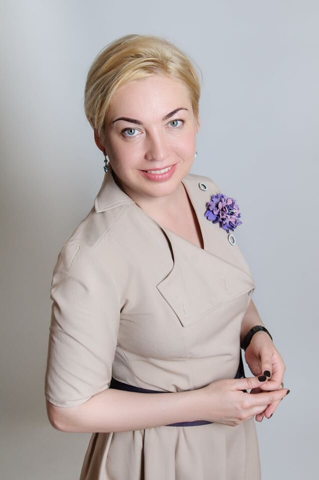 в виде ревизора Вселенной я могла бы выглядеть так.