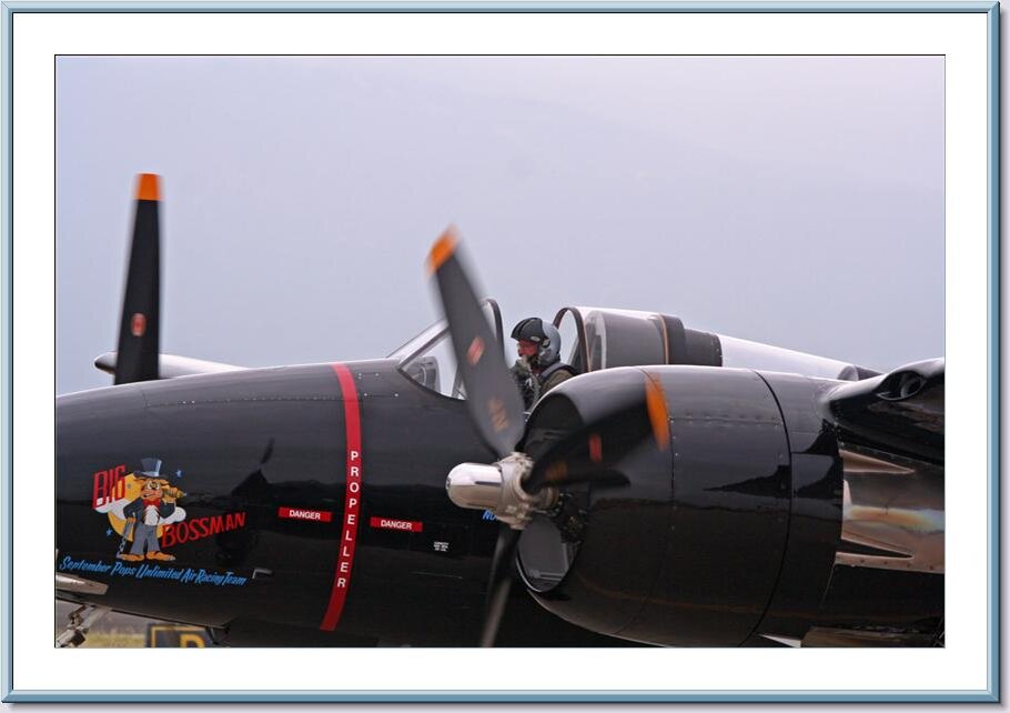 Самолет F7F-3 - летающая парта для переучивания летчиков на новый тяжелый истребитель.