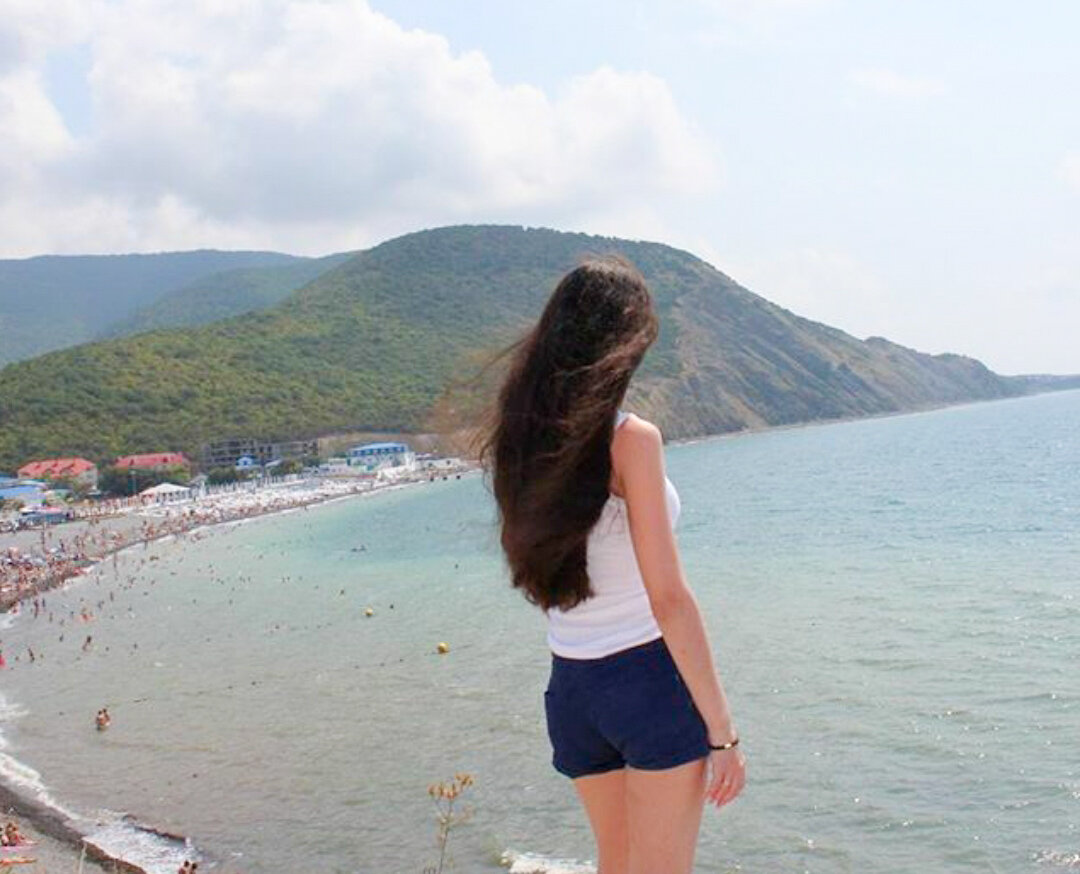 Такие волосы я отрастила в свое время с короткого каскада с помощью масел