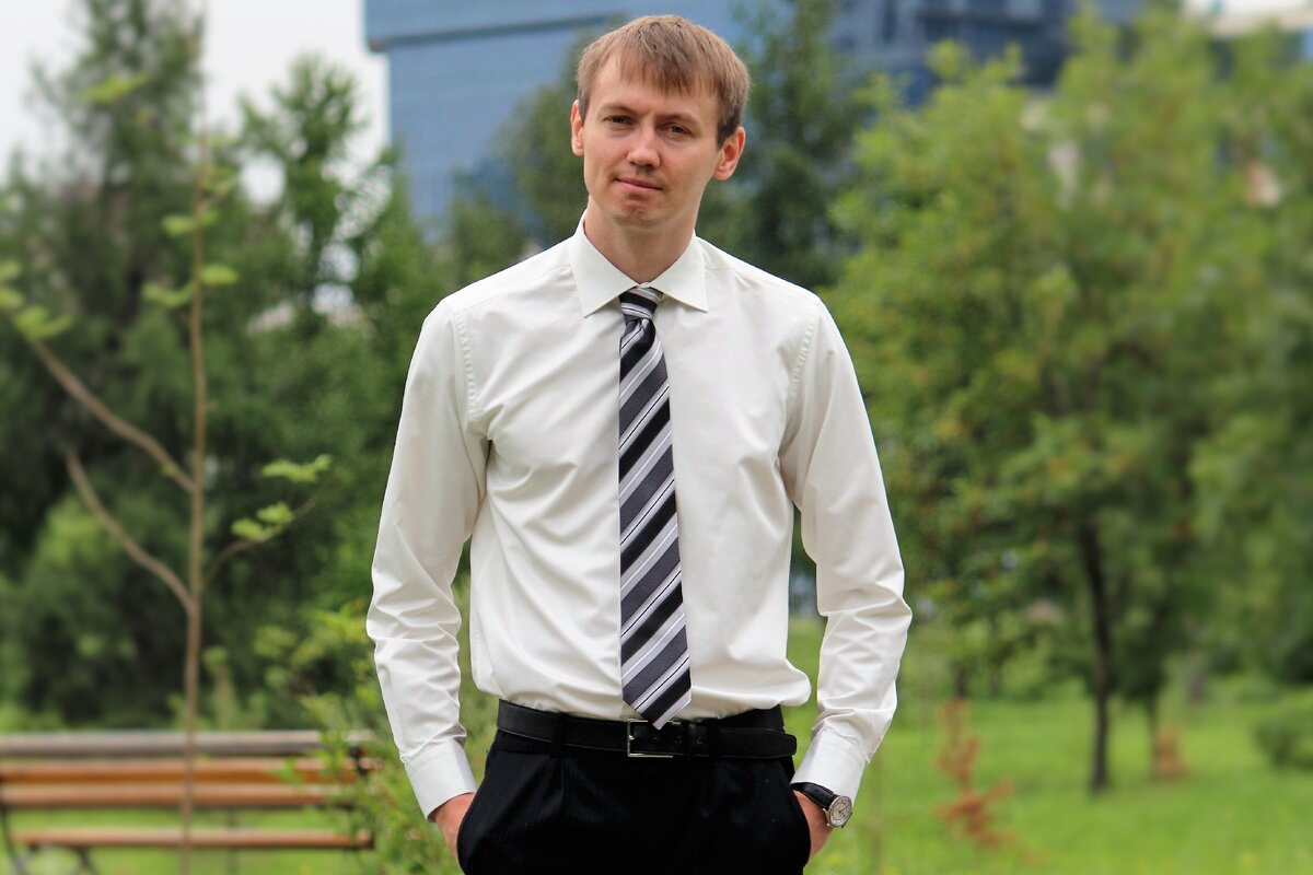 Да, со свежими снимками беда. Надо бы на фотосессию.