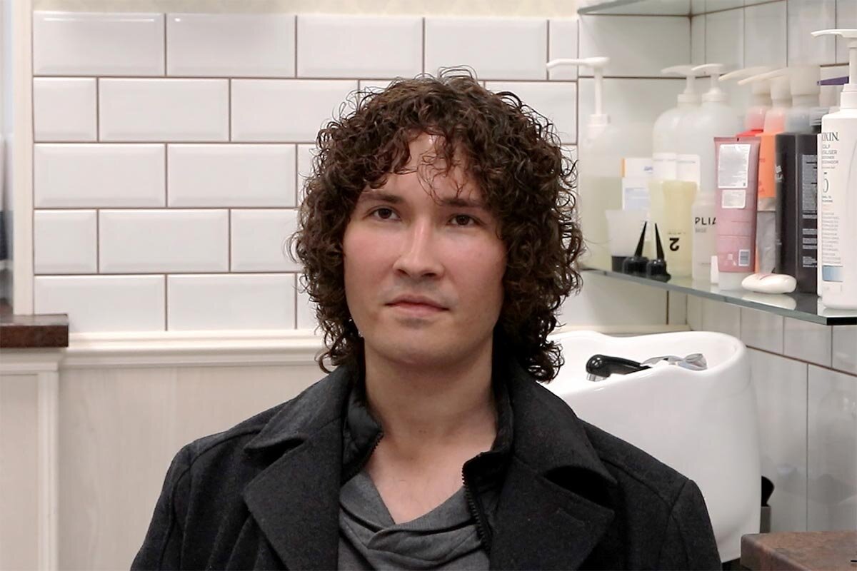 Мужская завивка и стрижка кудрявых волос