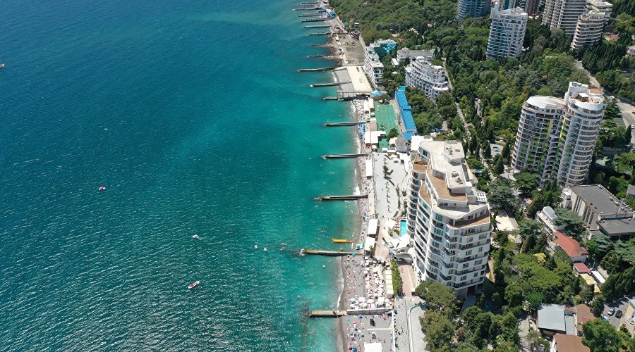 Вид на побережье Ялты // Туристический портал Республики Крым, Сергей Коршунов