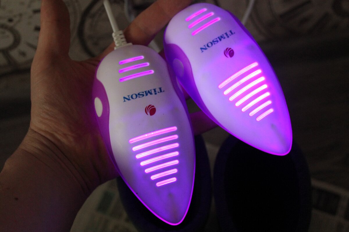 Ультрафиолетовые светодиоды внутри