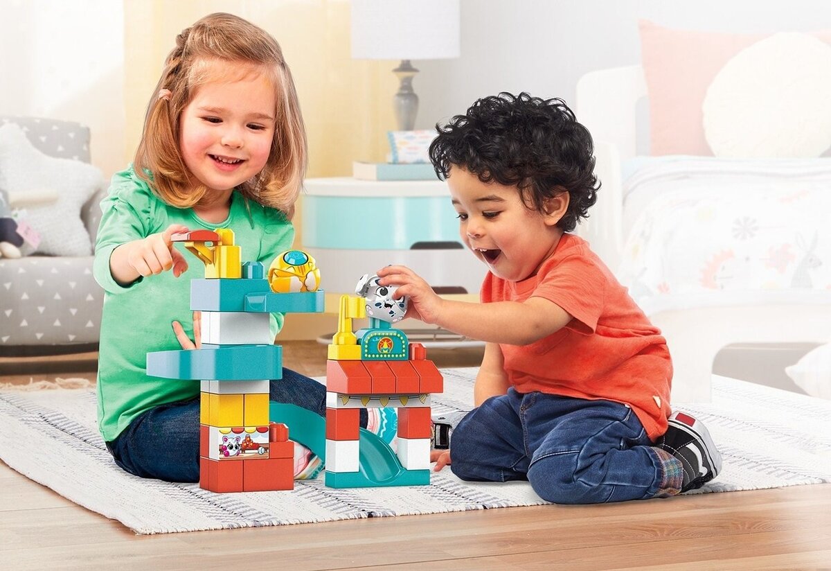 Конструкторы и игровые наборы Mega Bloks подходят для детей от 1 года