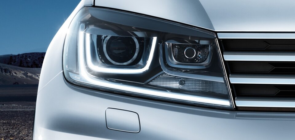 Настройка яркости светодиодов дневных ходовых огней / VW Touareg NF-FL (2010-2018) 