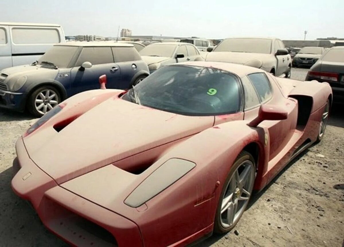 Ferrari Enzo (Источник: Яндекс.Картинки)