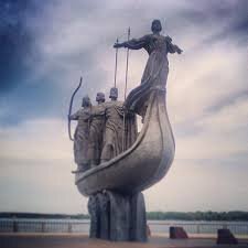 Только подумал о том, что в целом неплохо, что Украина пытается приватизировать Русь. Годами пишу, что необходимо по шагу сделать из политического украинства и россиянства в сторону общеруского наследия.  Теперь и в России на верху вспомнят, что есть такое общее понятие Русь!.  Воистину все, что дьявол замышляет -- Бог во славу обращает. В сети уже есть текст журналиста Андрея Медведева по этому поводу . (Прим. редактора)