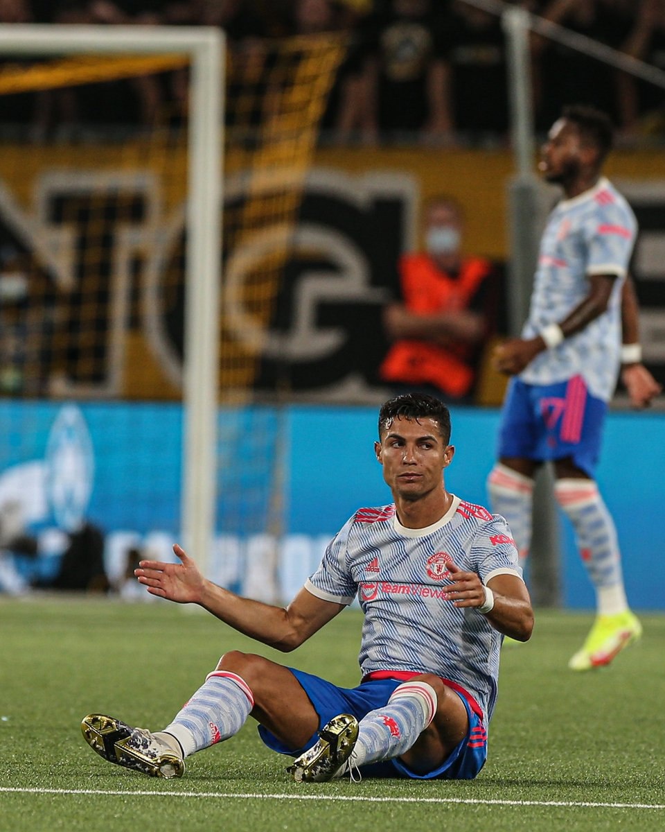 Роналду похоже опять придется тащить команду за собой , но позволит ли возраст?