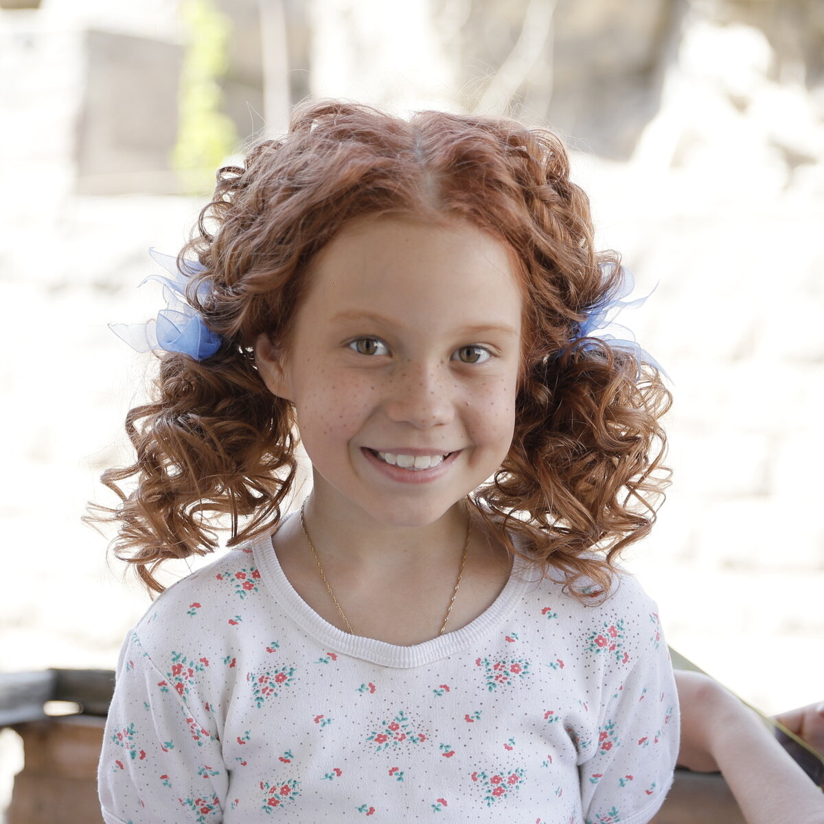 Манюня в кино (2021). Манюня сериал 2021. Манюня сериал 1 сезон 2 серия. Манюня 1 серия. Манюня и наринэ сериал.