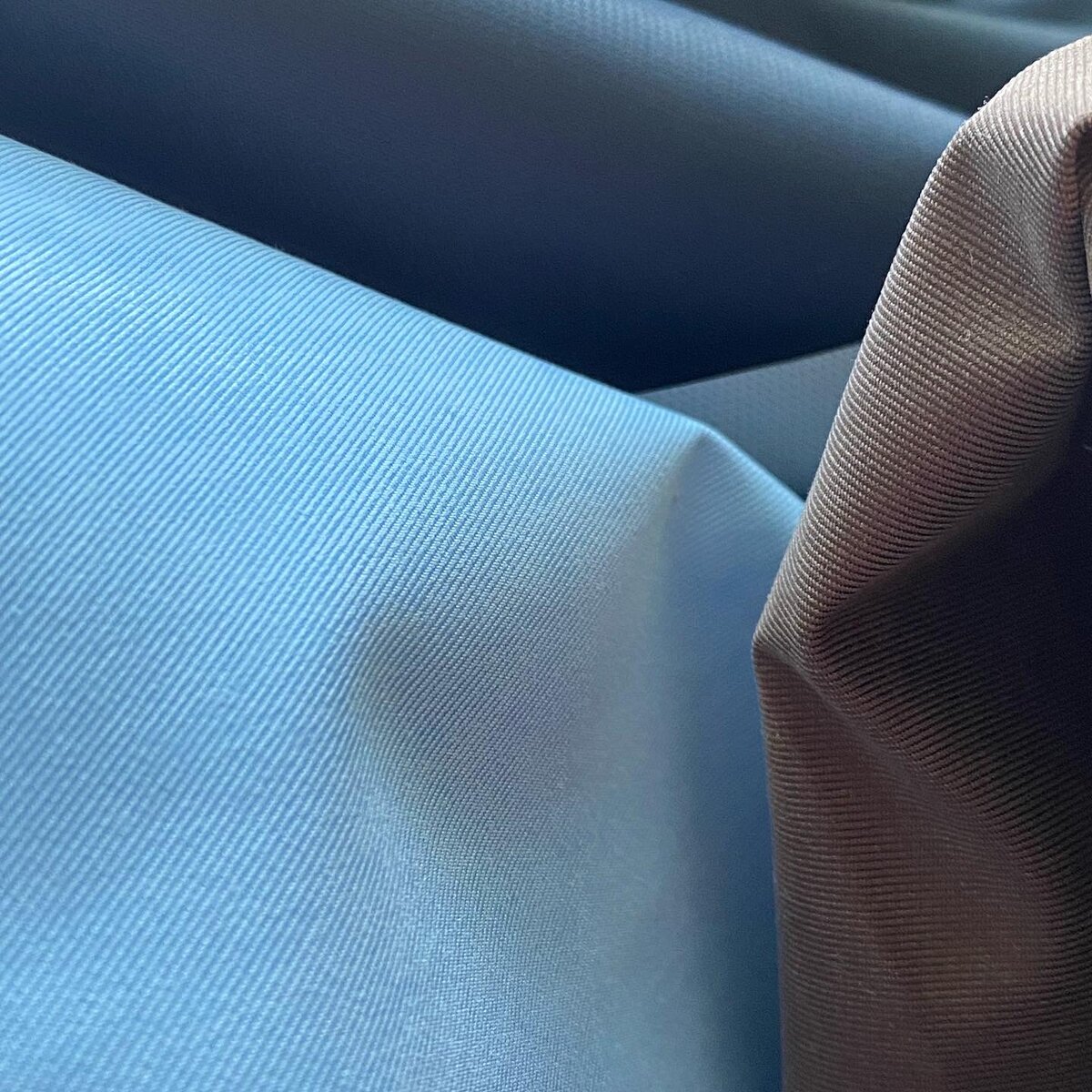 Мембрана на твиле с пич-эффектом