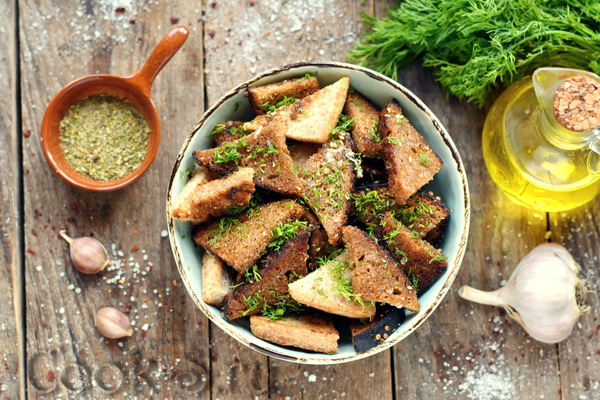 Чесночные гренки жареные на сковороде » Вкусно и просто. Кулинарные рецепты с фото и видео