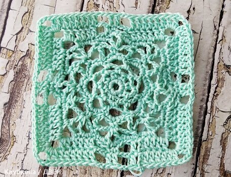 Квадрат крючком номер 1