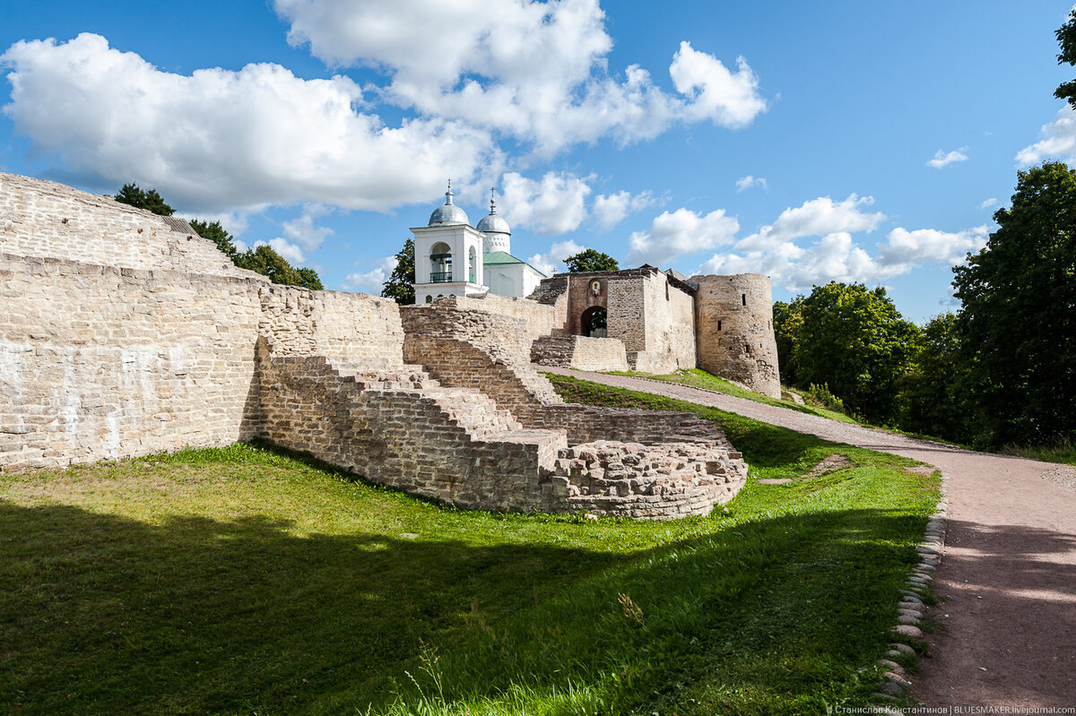 Старый изборск фото