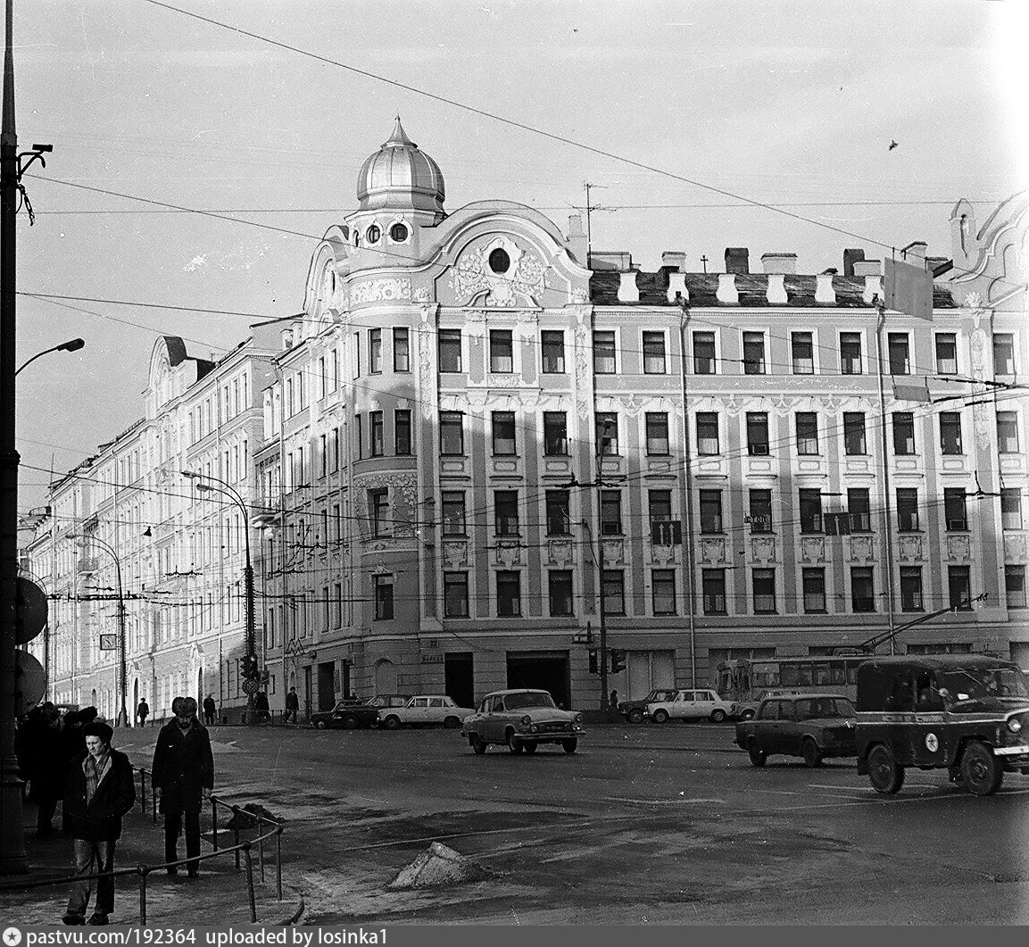 Воздвиженка улица москва