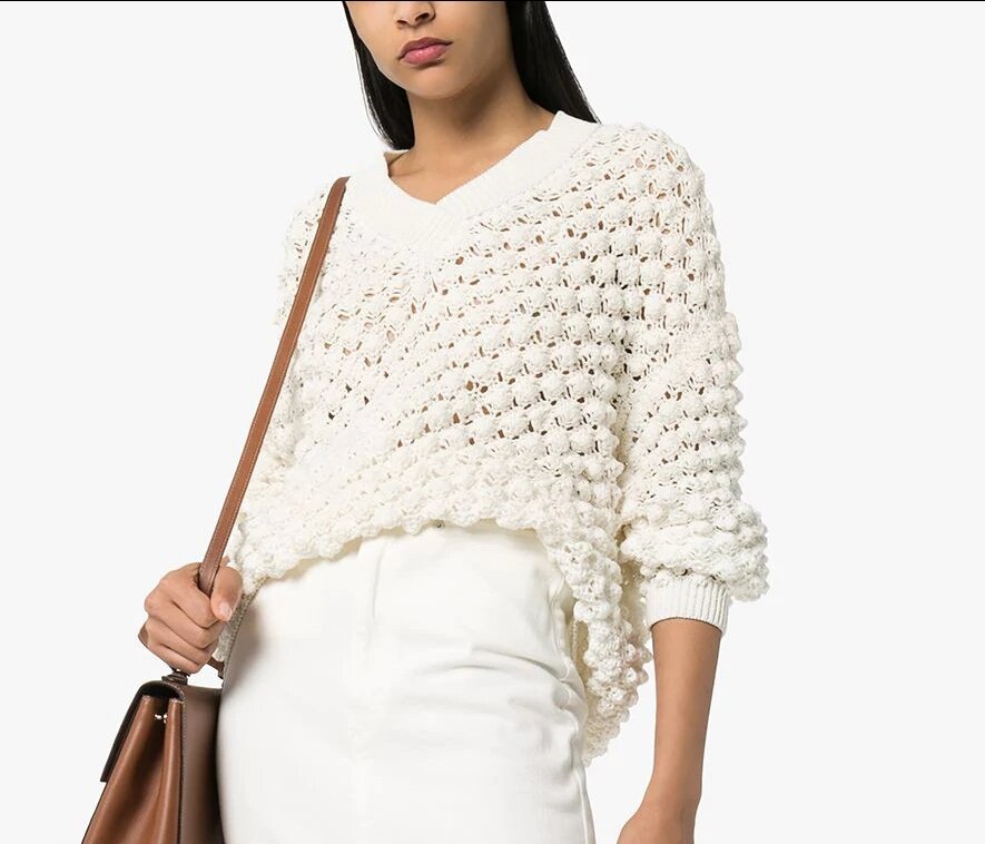 Источник фото: https://www.farfetch.com/ru/shopping/women/vika-gazinskaya-v-item-14640166.aspx?storeid=9359