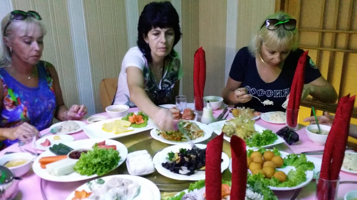 Обед в Северной Корее